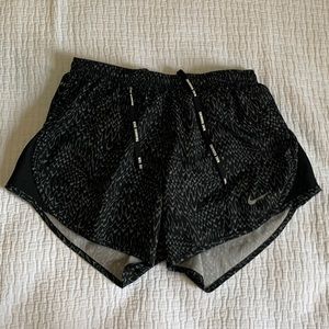 Black/Grey Print Nike Shorts w/ Pocket